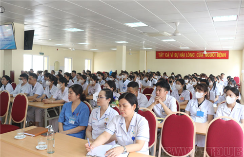 Tiếp nhận thêm 115 sinh viên y khoa và sinh viên điều dưỡng Trường Đại học Y - Dược, Đại học Thái Nguyên thực tập tốt nghiệp tại Bệnh viện