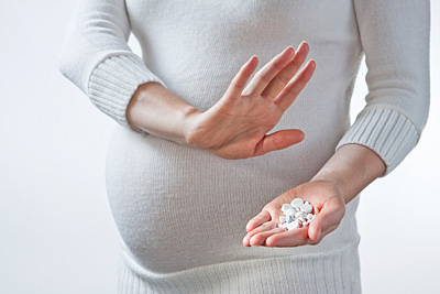 Phụ nữ có thai và những lưu ý khi sử dụng thuốc