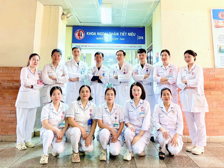 Khoa Ngoại thận - Tiết niệu