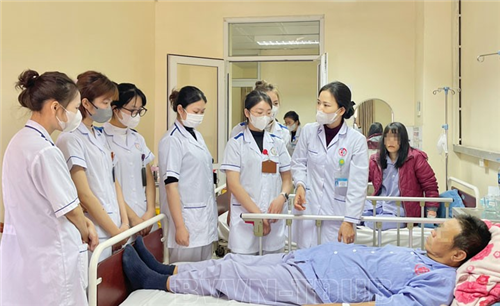Tiếp nhận sinh viên Trường Đại học Điều Dưỡng Nam Định thực tập tốt nghiệp tại Bệnh viện