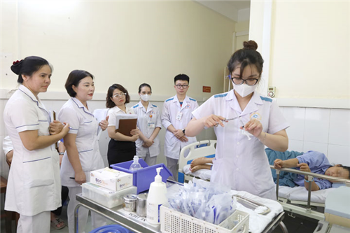 Nâng cao chất lượng đào tạo thực hành cho sinh viên Trường Cao đẳng Y tế Quảng Ninh