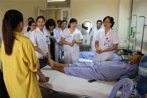Bệnh viện Hữu nghị Việt Tiệp Hải Phòng thăm quan học tập trao đổi kinh nghiệm