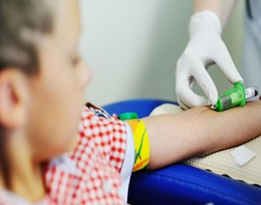 Các vấn đề cần quan tâm khi thực hiện xét nghiệm cho trẻ em