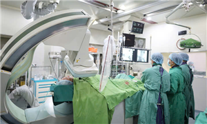 Ca bệnh đặc biệt: Cụ ông 84 tuổi mắc đồng thời 3 bệnh mạch máu nguy hiểm