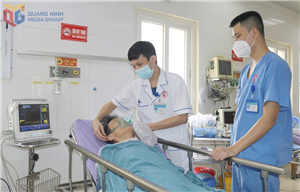 Tận tâm với người bệnh
