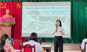 Bệnh viện Việt Nam - Thụy Điển Uông Bí tập huấn hỗ trợ sơ cấp cứu ban đầu cho Trung tâm Y tế huyện Ba Chẽ