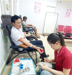 Một giọt máu cho đi – một cuộc đời ở lại hãy cùng chung tay hiến máu cứu người!