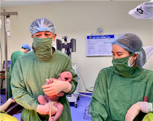 Chào những em bé đầu tiên cất tiếng khóc chào đời năm 2026