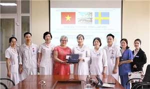 Hỗ trợ chuyên môn từ phía chuyên gia Thụy Điển chuyên ngành Sản phụ khoa
