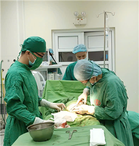 Phát hiện sớm, xử trí nhanh: Cứu sống mẹ con sản phụ bị rau bong non