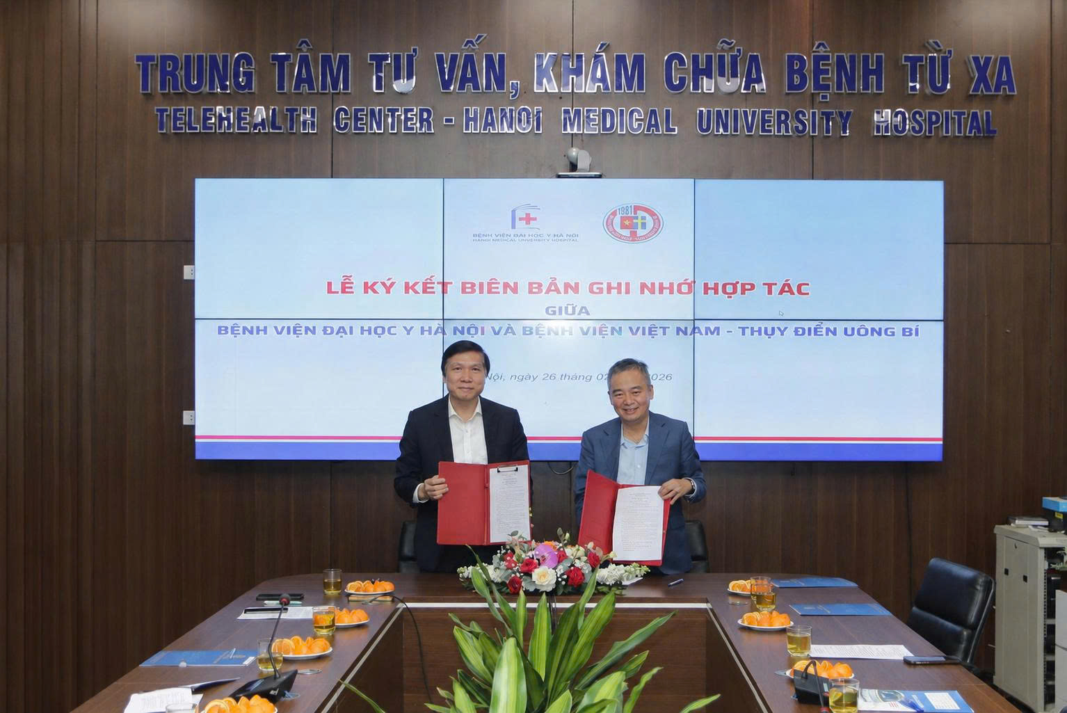 Bệnh viện Việt Nam - Thụy Điển Uông Bí ký kết chương trình hợp tác cùng Bệnh viện Đại học Y Hà Nội